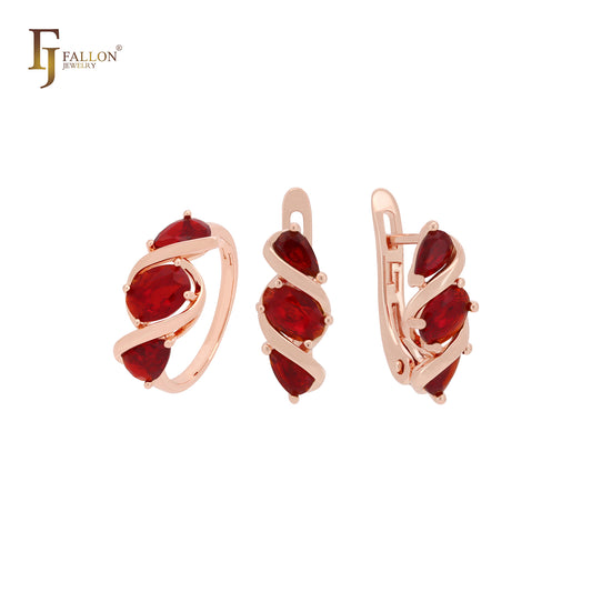 Conjunto de joias de ouro rosa com zircônias cúbicas coloridas e anéis triplos