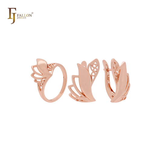 Conjunto de joyas de oro rosa con anillos y filigrana de mariposa