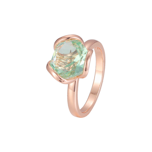 Элегантная тарелка-солитер с большими яблочно-зелеными кольцами из Красное золото 585 пробы