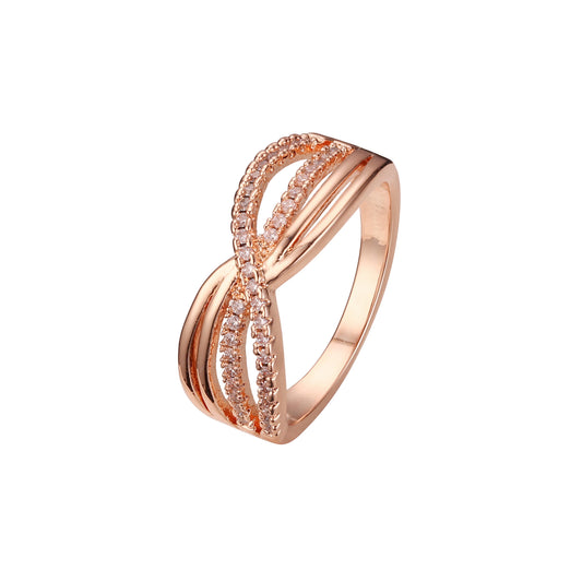 Rose Gold crossover interlocking rings paving stones