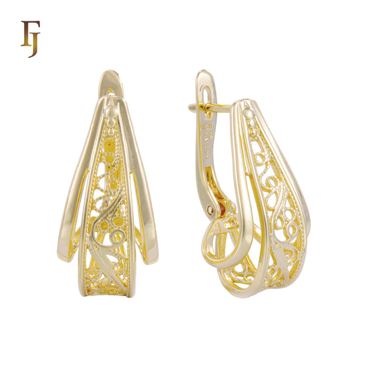 Pendientes de clip de dos tonos con filigrana ondulada en oro blanco y oro rosa