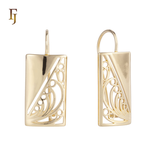 Pendientes de gancho de alambre en Oro 14K, colores de baño de oro rosa.