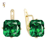 El tesoro de Ashlee: aretes de oro rosa de 14 quilates con circonitas cúbicas de colores y corte esmeralda en solitario.