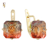 El tesoro de Ashlee: aretes de oro rosa de 14 quilates con circonitas cúbicas de colores y corte esmeralda en solitario.