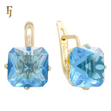 El tesoro de Ashlee: aretes de oro rosa de 14 quilates con circonitas cúbicas de colores y corte esmeralda en solitario.