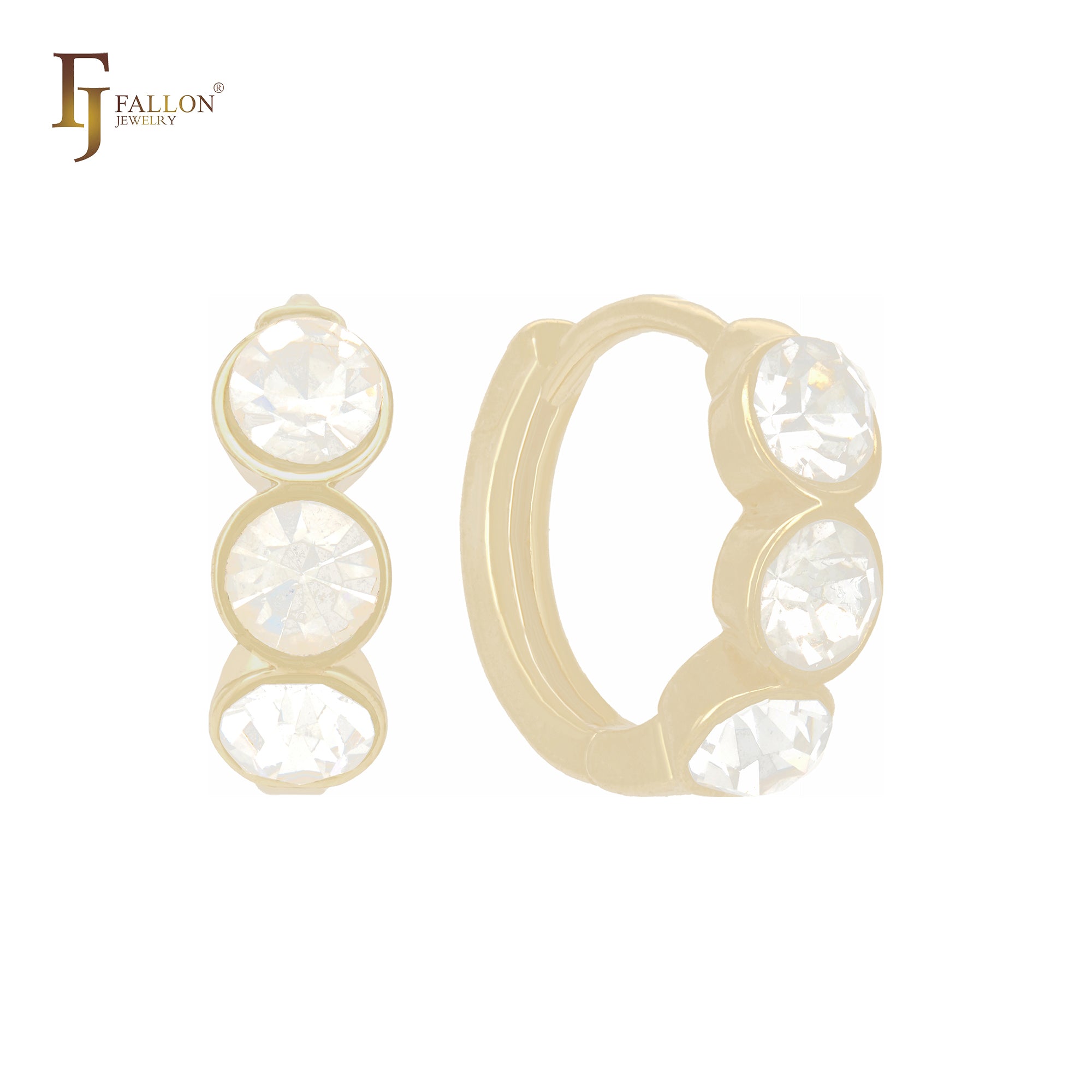 Pendientes Huggie de oro de 14 quilates con circonitas blancas triples redondeadas