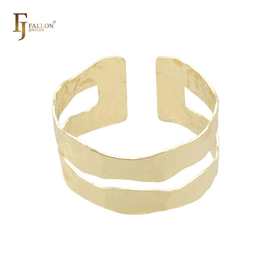 Brazalete rectangular abierto de oro de 14 quilates