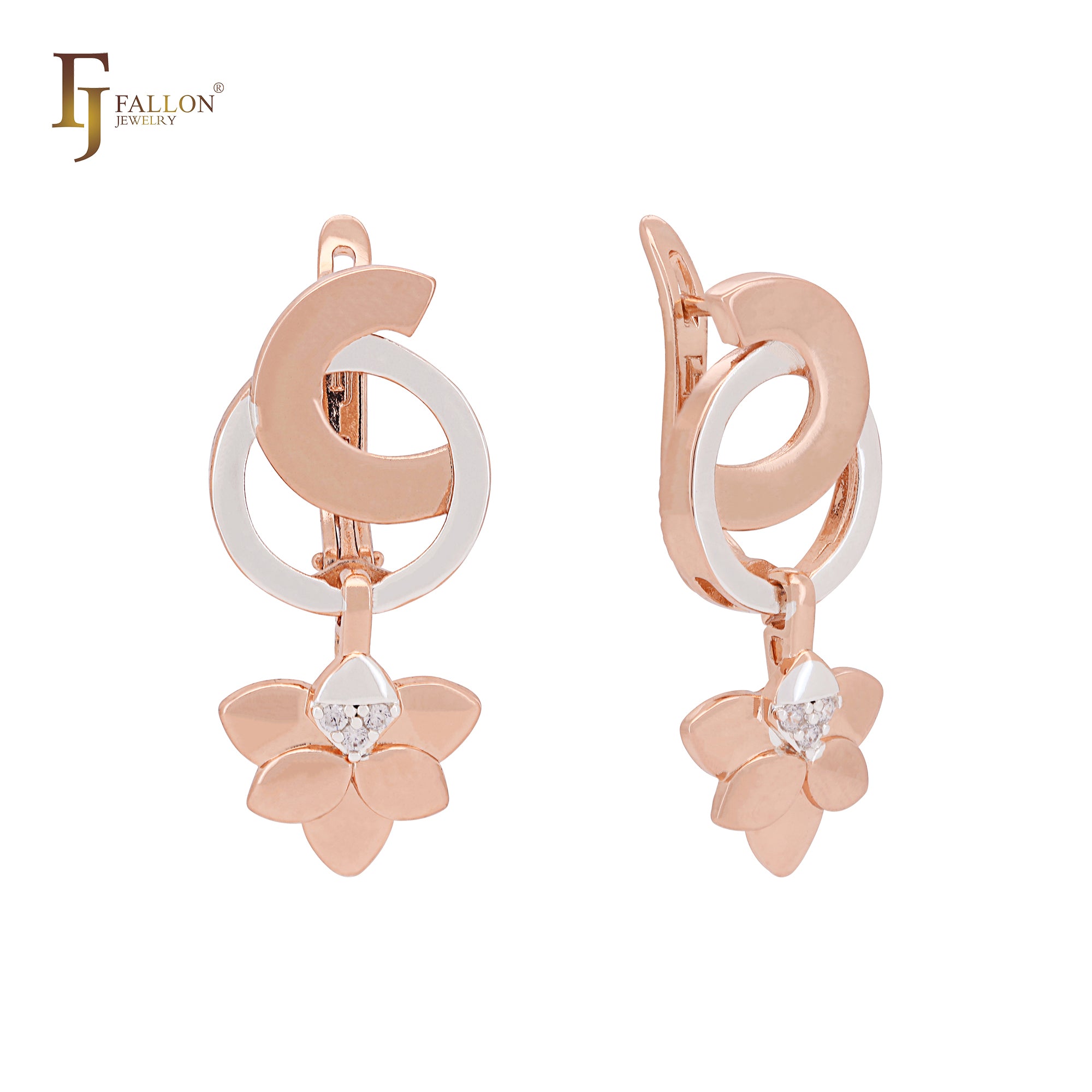 Pendientes de clip geométricos de oro rosa en dos tonos con doble flor de trébol