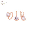 Elegante conjunto de joyas de oro rosa con circonita blanca en solitario con garras y anillos