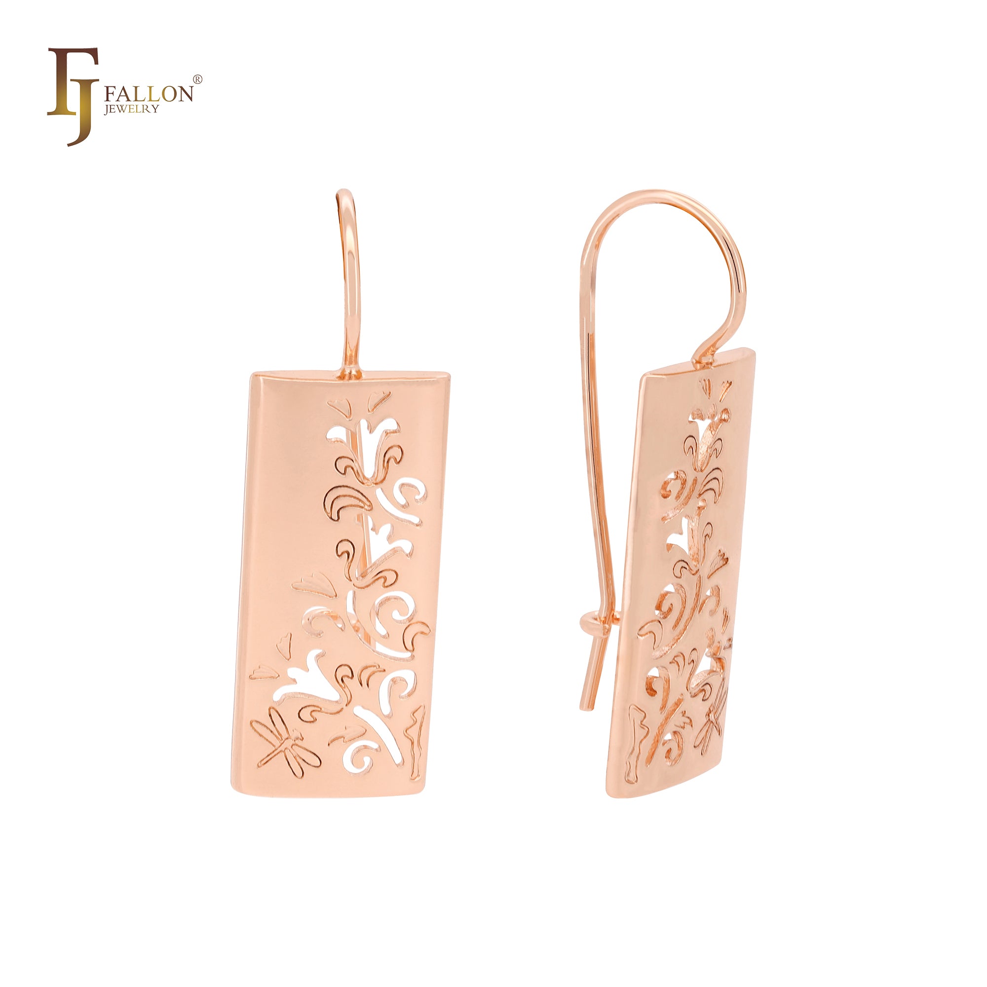 Pendientes de gancho de alambre de oro rosa con textura de lirio y libélula