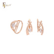 Conjunto de joyas geométricas de oro rosa con solitario de circonita blanca y anillos