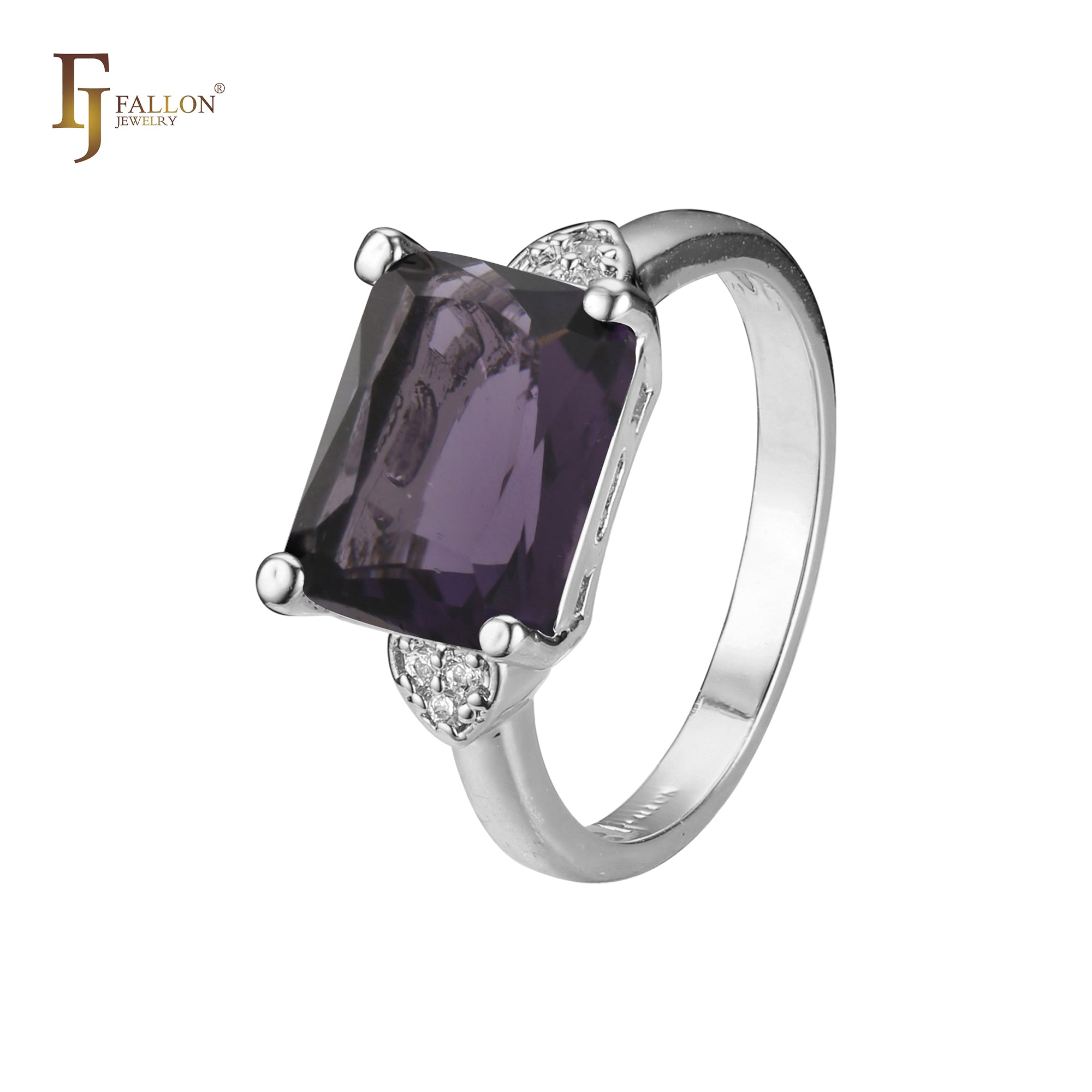 Anillos solitarios de oro rosa con piedra talla esmeralda