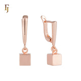 .Aretes de cubo en colores chapados en oro de 14 quilates, oro blanco y oro rosa.