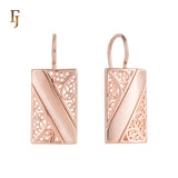 Pendientes de gancho de alambre en Oro 14K, colores de baño de oro rosa.