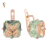 El tesoro de Ashlee: aretes de oro rosa de 14 quilates con circonitas cúbicas de colores y corte esmeralda en solitario.