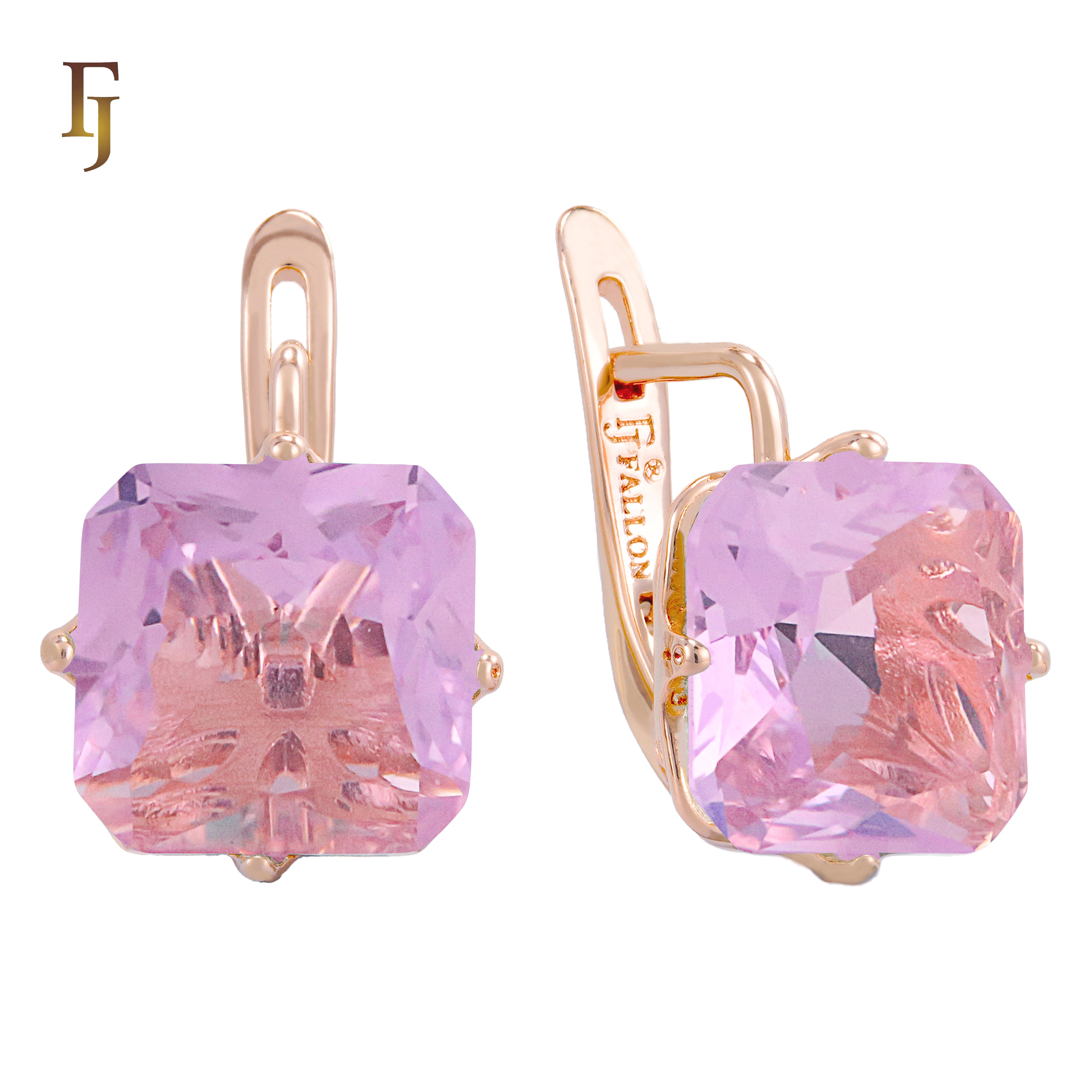 El tesoro de Ashlee: aretes de oro rosa de 14 quilates con circonitas cúbicas de colores y corte esmeralda en solitario.