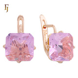 El tesoro de Ashlee: aretes de oro rosa de 14 quilates con circonitas cúbicas de colores y corte esmeralda en solitario.