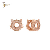 Pendientes tipo aro con halo de círculo de gato y circonitas baguette blancas pavimentadas en oro de 14 quilates, oro blanco y oro rosa.