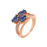 Luxuoso conjunto pavimentado de três pedras anéis de ouro rosa