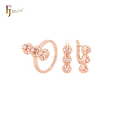 Conjunto de joyas de oro rosa con circonitas blancas de triple garra y anillos