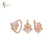 Conjunto de joyas de dos tonos con rombos de pavo real entrelazados en oro rosa y anillos