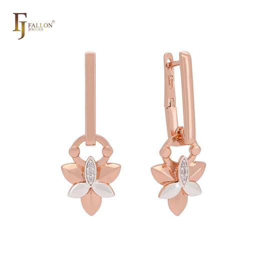 Pendientes de clip en dos tonos de oro rosa con doble cruce de flores de trébol