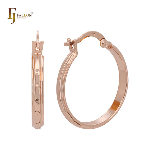 Elegantes aretes de aro de oro rosa y oro de 14 quilates con textura de puntos