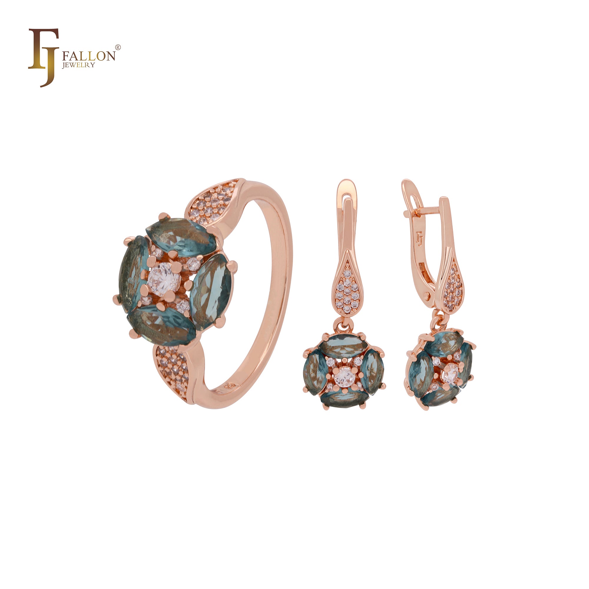 Lujoso conjunto de joyas de oro rosa con circonitas cúbicas en verde manzana intenso y anillos