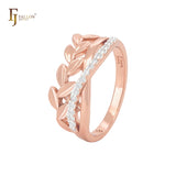 Anillos de moda en oro rosa con mil hojas y circonitas blancas