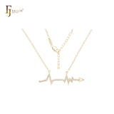 Collar de oro de 14 quilates con flecha de relámpago y corazón y circonitas blancas