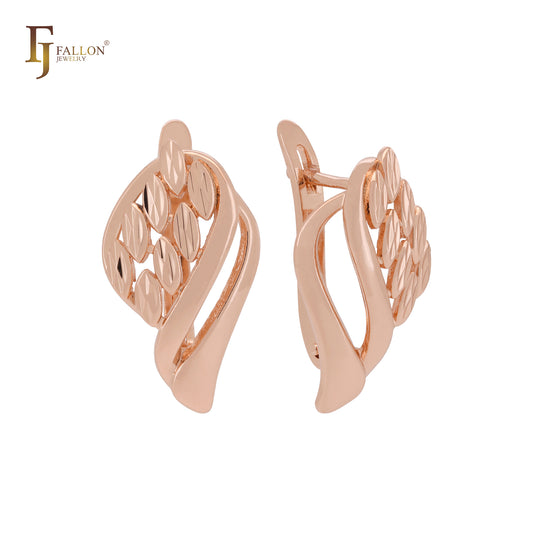 Pendientes de clip de oro rosa con hojas de marquesa y nueces