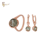 Conjunto de joyas de oro rosa con solitario redondeado de circonita cúbica verde manzana y anillos