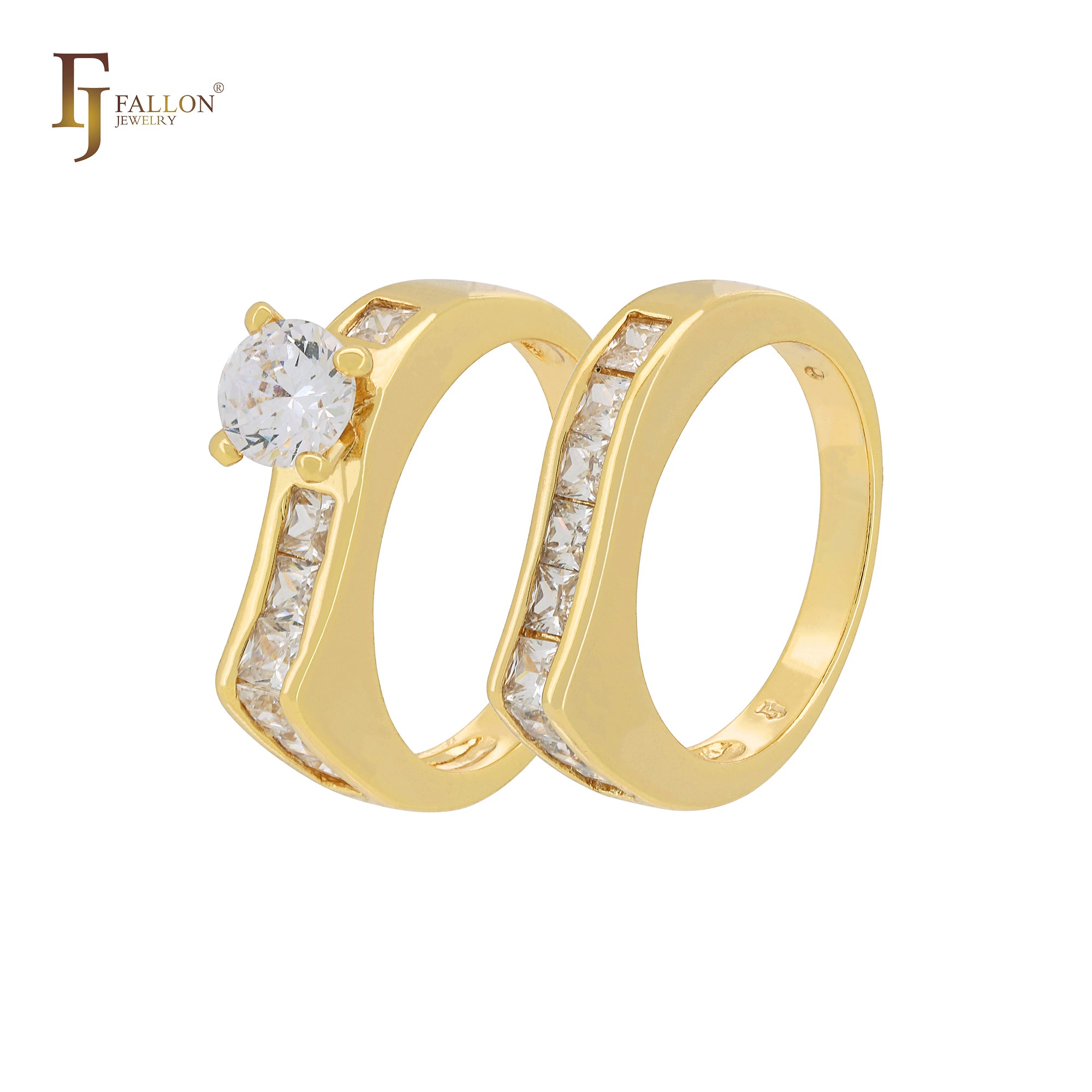 Anillos de boda en oro de 14 quilates con circonitas blancas en racimo