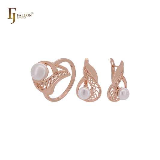 Conjunto de joias de ouro rosa com pérolas filigranadas e anéis