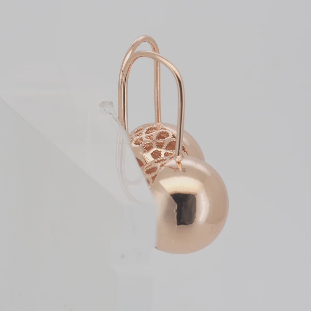 Pendientes de abalorios con gancho de alambre en Oro 14K, colores de baño de oro rosa.