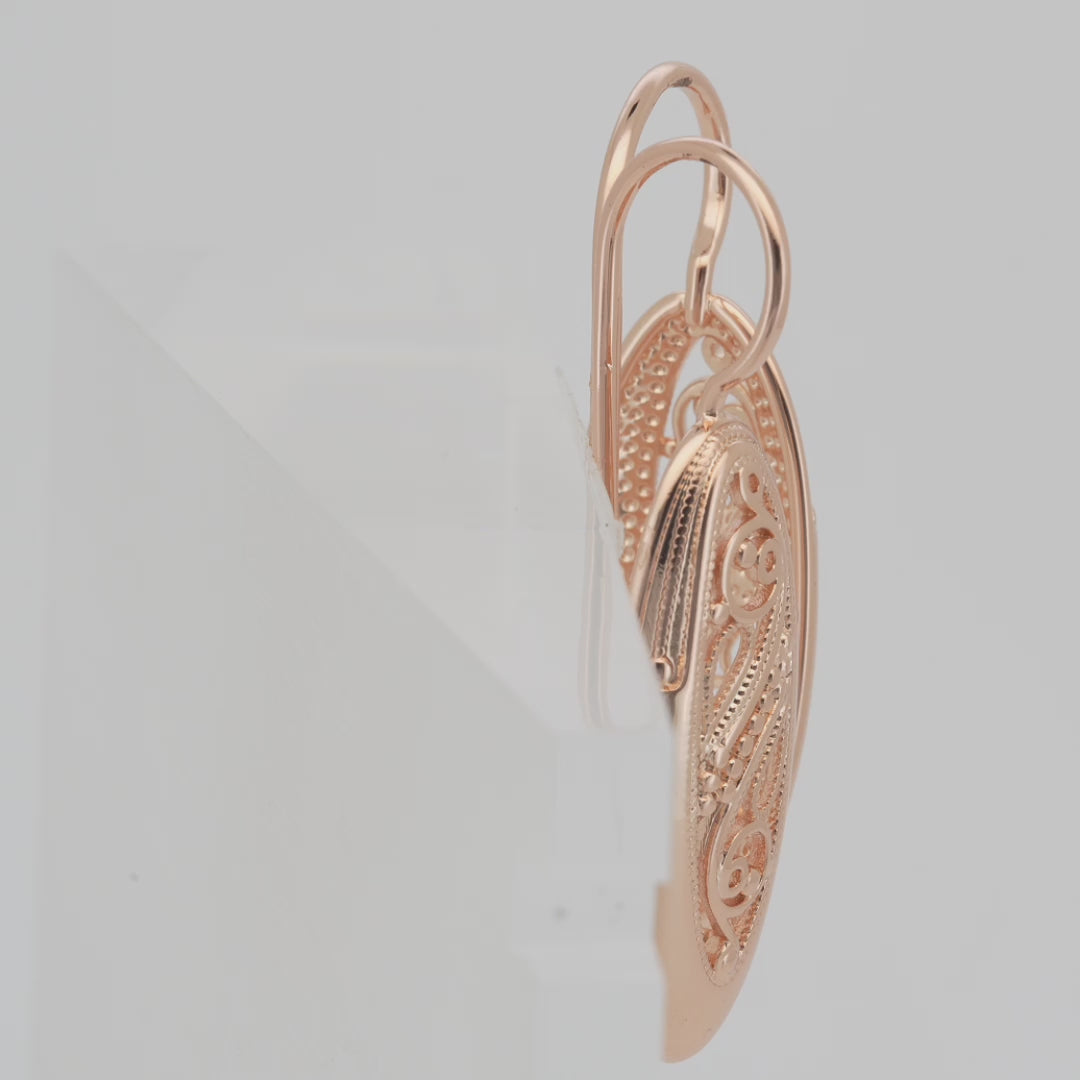 Pendientes de gancho de alambre de oro rosa y oro de 14 quilates con filigrana ondulada ovalada