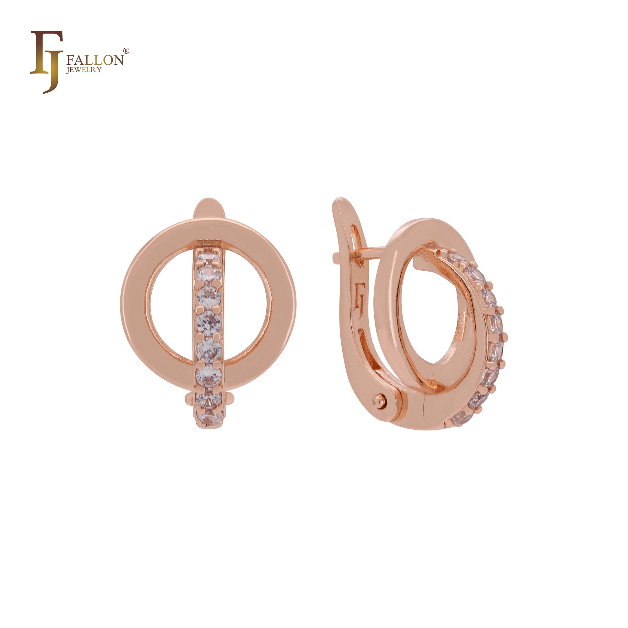 Elegantes pendientes de clip de oro rosa con circonitas blancas entrecruzadas.