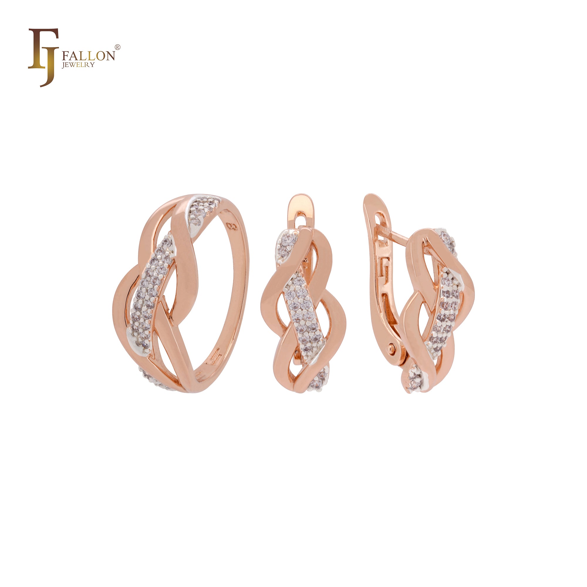 Conjunto de joyas de oro rosa de dos tonos con anillos y bandas entrelazadas de circonitas blancas con diseño geométrico