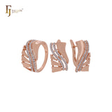Conjunto de joyas de oro rosa de dos tonos con anillos y doble hilera de circonitas blancas incrustadas