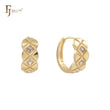 Aretes Huggie de oro de 14 quilates
