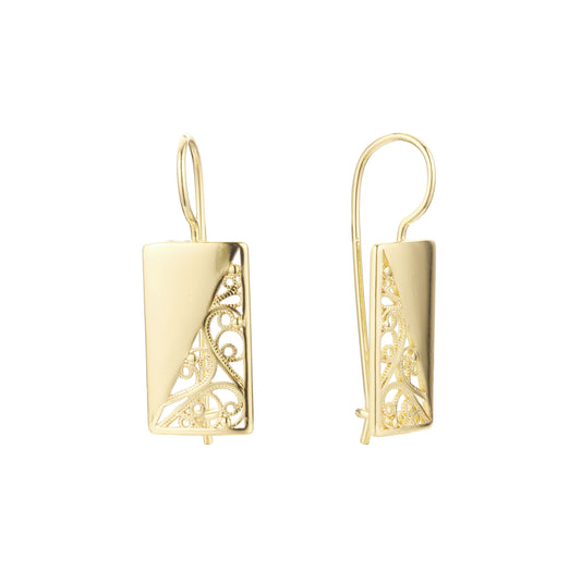 Pendientes de gancho de alambre en Oro 14K, colores de baño de oro rosa.