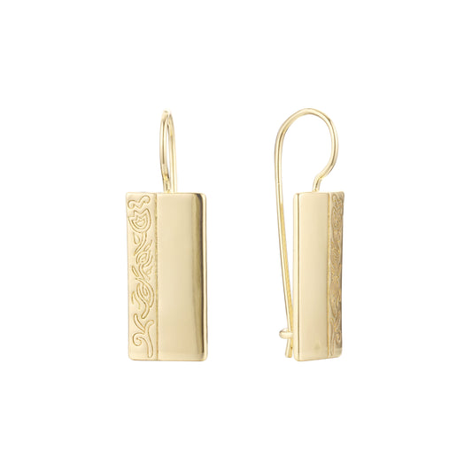 Pendientes de gancho de alambre en Oro 14K, colores de baño de oro rosa.