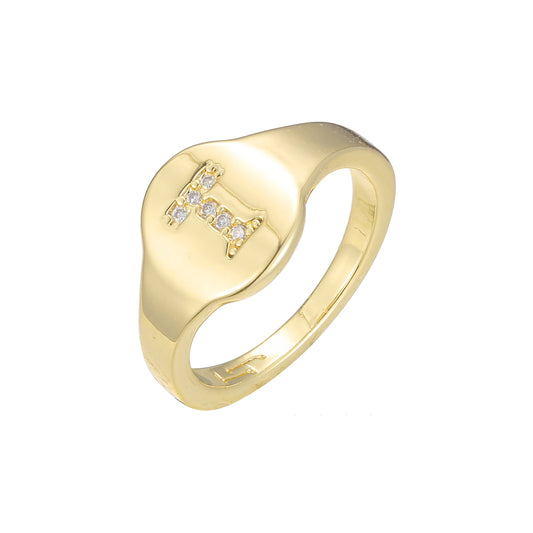 Anillos infantiles de oro de 14 quilates con T mayúscula ancha