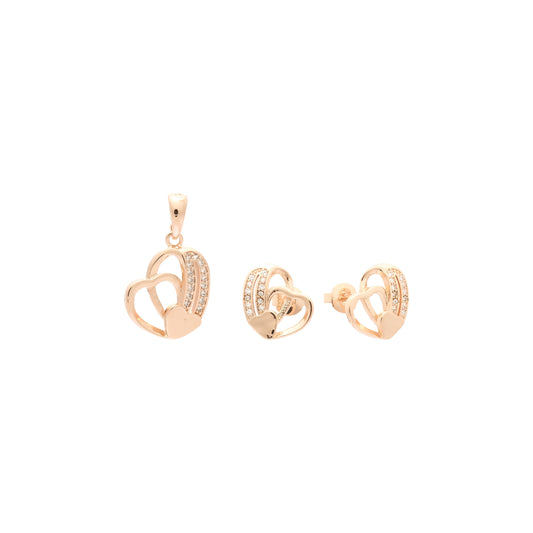 Corazón de oro rosa en conjunto de corazón
