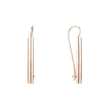 Pendientes de oro rosa con gancho de alambre y barra larga