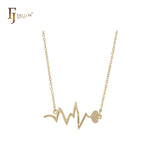 Collar de oro de 14 quilates con circonitas blancas pavimentadas con latidos del corazón