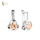 .Pendientes de circonita blanca con solitario con garras de oro rosa