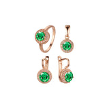 Conjunto de joyería con colgante y anillos chapados en oro blanco con halo de circonitas cúbicas de gran tamaño y forma redonda.
