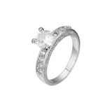 Solitario y anillos apilables en racimo en colores Oro 18K, Oro Blanco, Baño Oro 14K