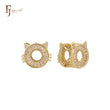 Pendientes tipo aro con halo de círculo de gato y circonitas baguette blancas pavimentadas en oro de 14 quilates, oro blanco y oro rosa.